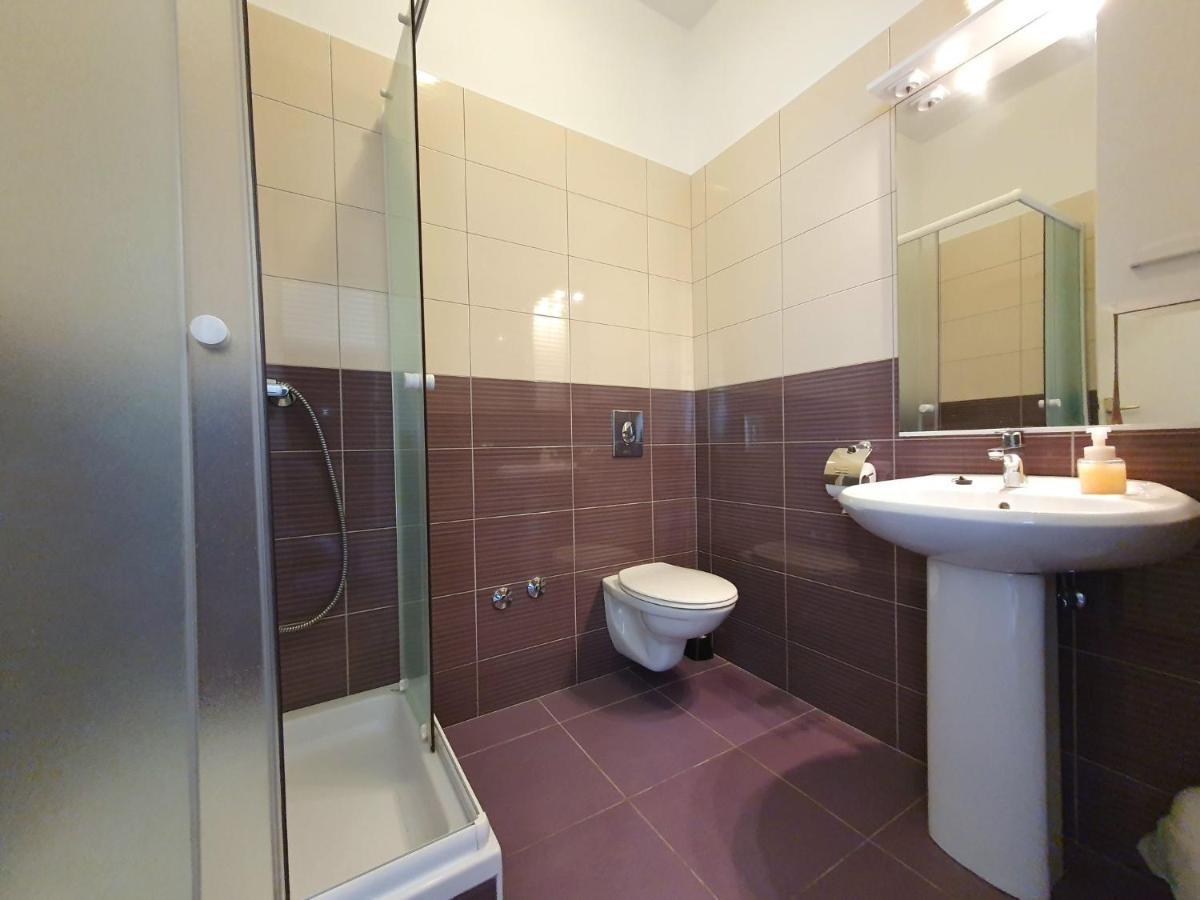 Apartment Katarina-4 Brodarica  Bagian luar foto